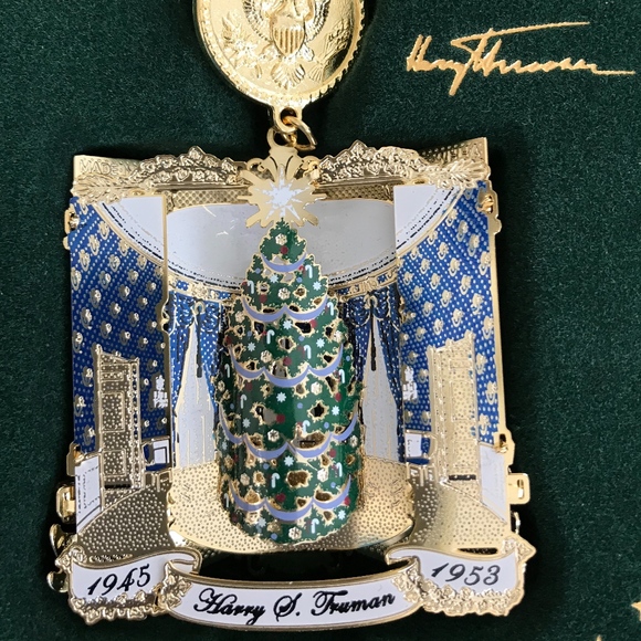 2018 White House Ornament - Picture 3 of 6